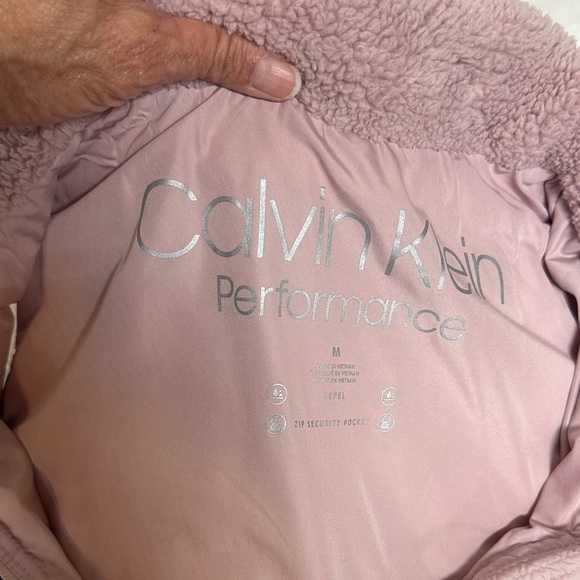 Calvin Klein Performance Light Pink Quilted Vest - Picture 9 of 12